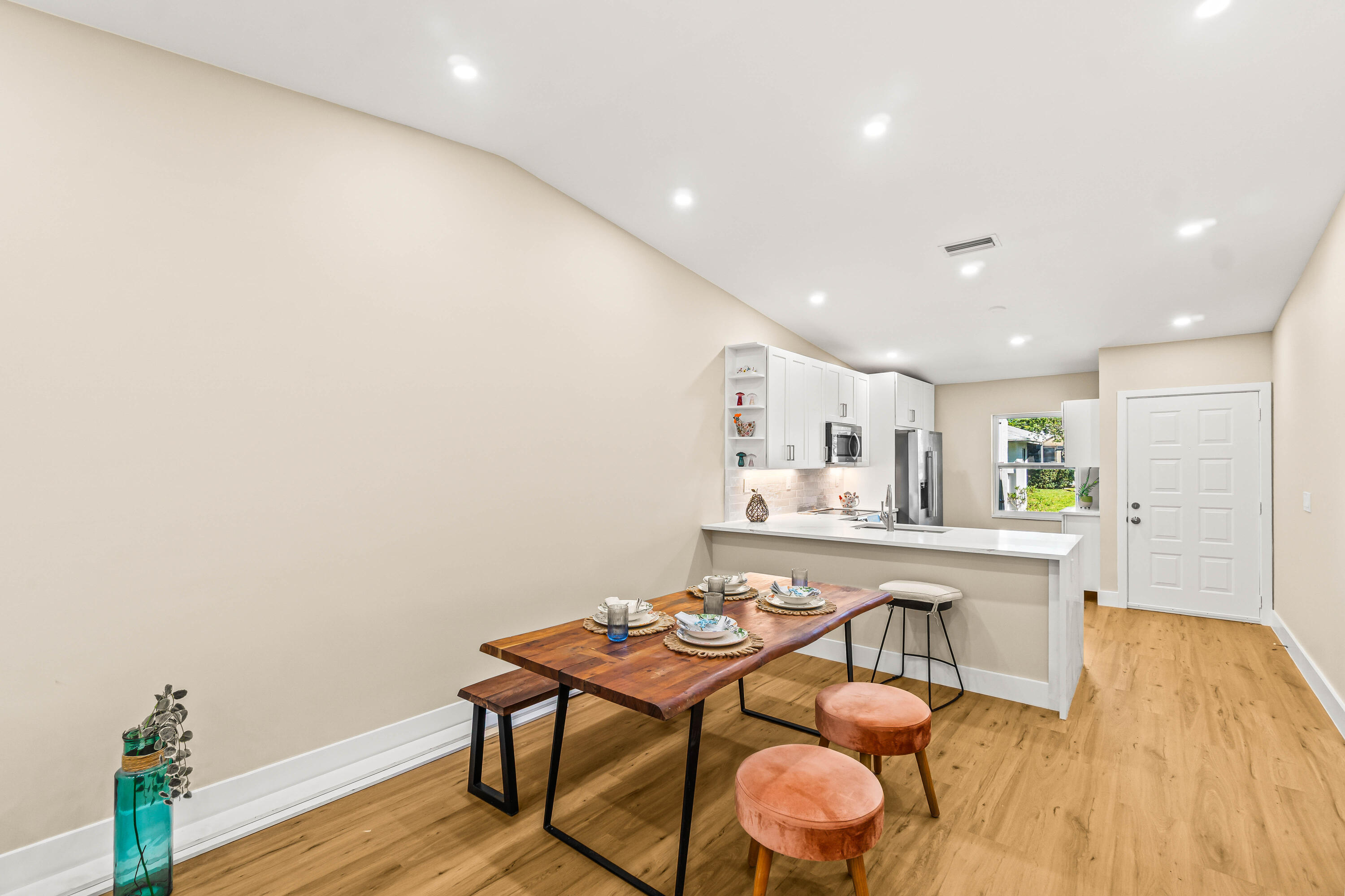 18563 Egret Way Boca Raton, FL 33496 - Photo 11 of 26 013-18563EgretWay-BocaRaton-FL-33496-FUL