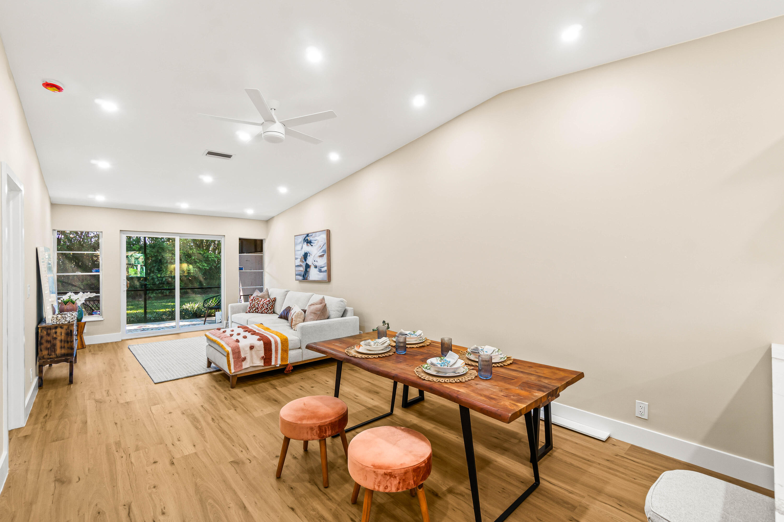 18563 Egret Way Boca Raton, FL 33496 - Photo 7 of 26 011-18563EgretWay-BocaRaton-FL-33496-FUL