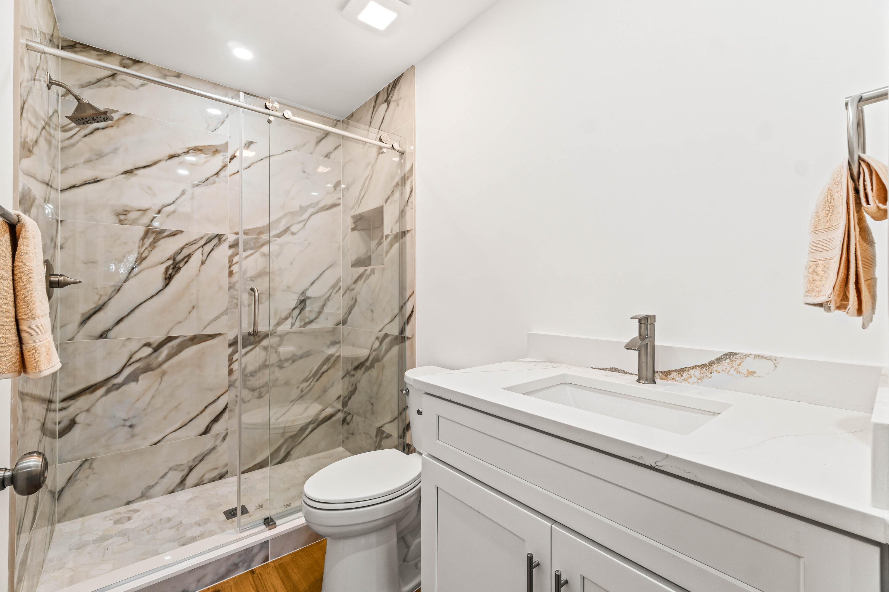 18563 Egret Way Boca Raton, FL 33496 - Photo 10 of 26 021-18563EgretWay-BocaRaton-FL-33496-FUL