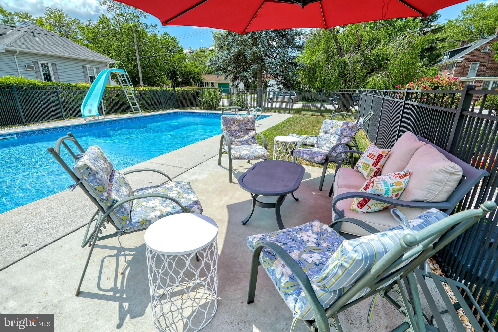 1001 Broadway Hanover, PA 17331 - Photo 19 of 42