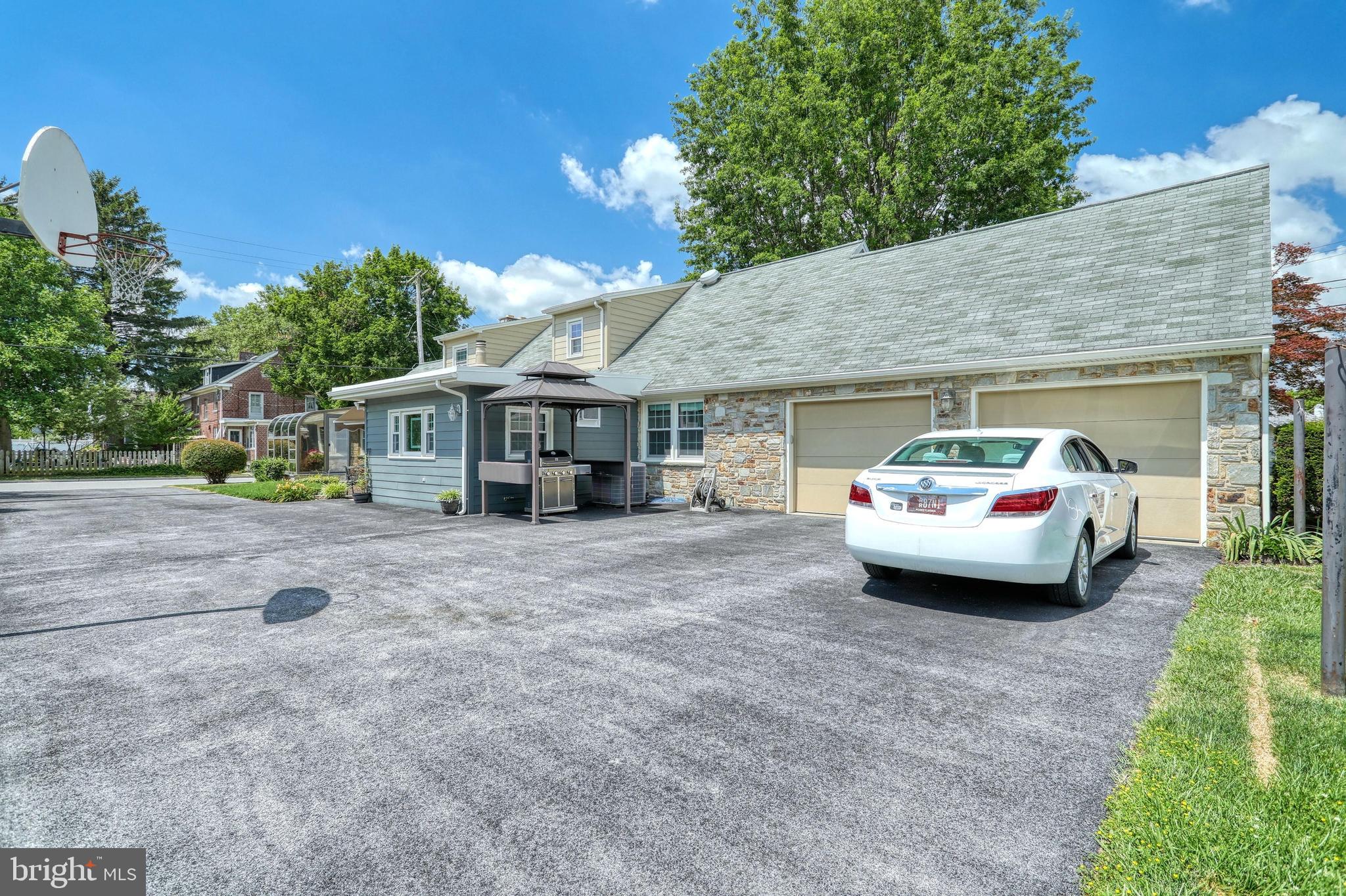 1001 Broadway Hanover, PA 17331 - Photo 39 of 42