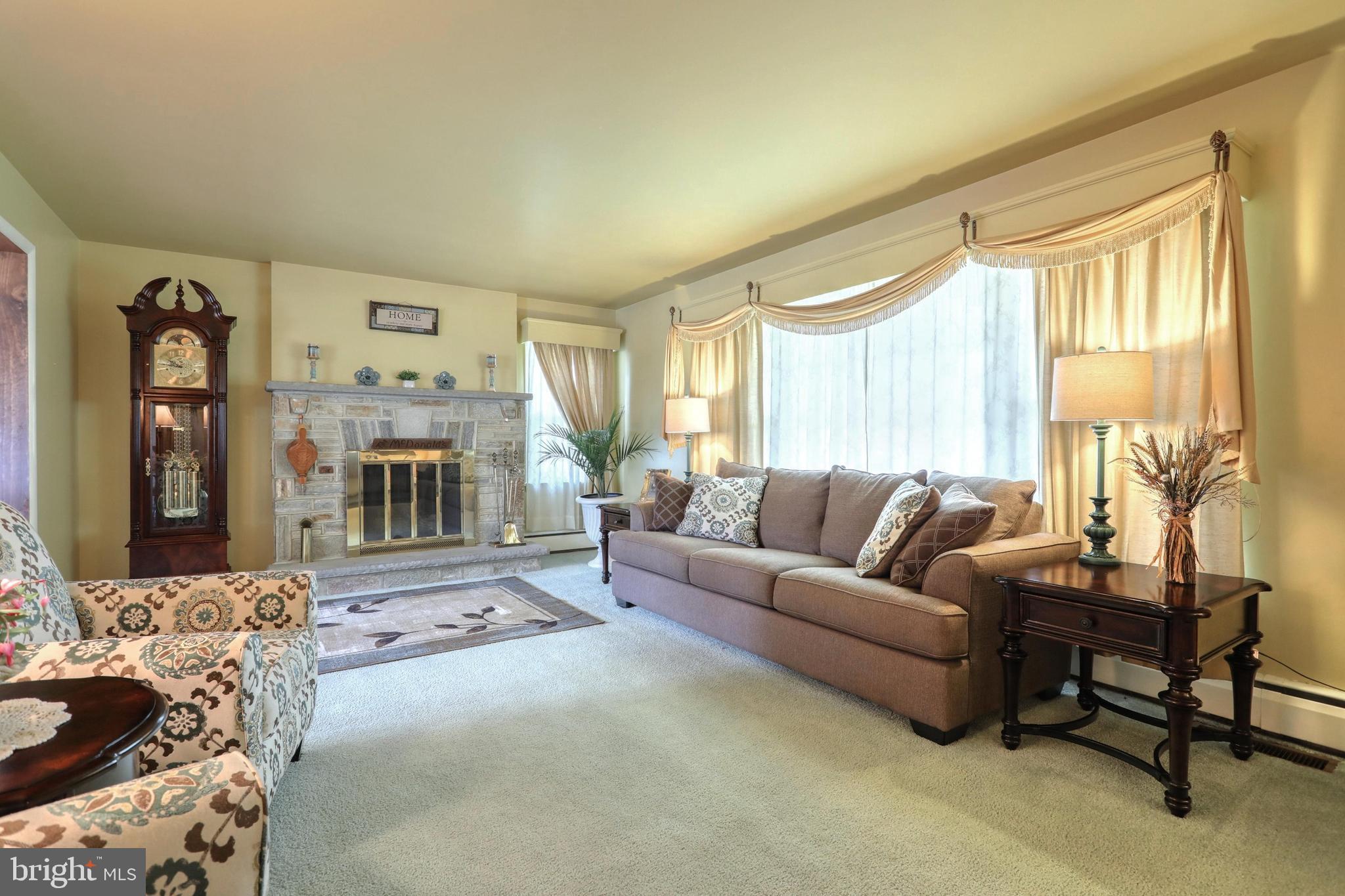 1001 Broadway Hanover, PA 17331 - Photo 6 of 42