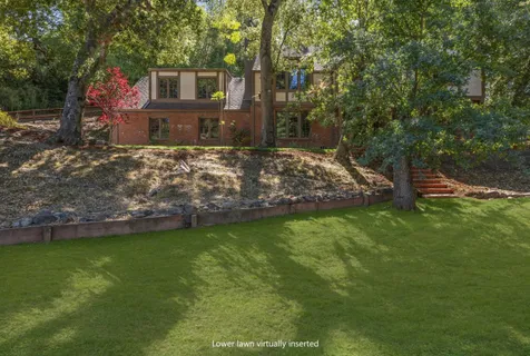 $4,488,000 | 21700 Vía Regina, Saratoga, CA 95070