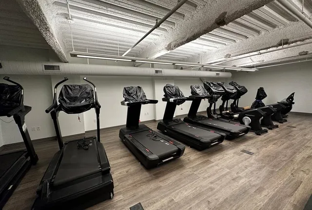 $1,649 | 409 Elm Street, Unit 414, Manchester, NH 03101