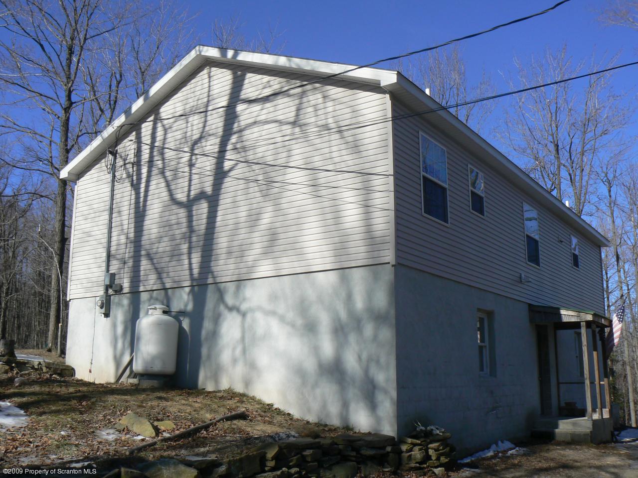 661 N-s Turnpike Road Newfoundland, PA 18445 - Photo 4 of 14 Gallery Image 4