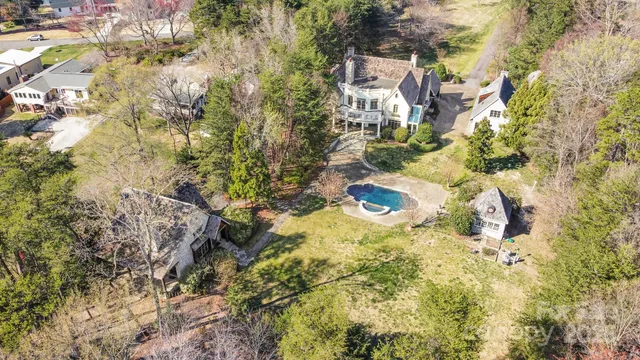 $8,500,000 | 20711 Bethel Church Road, Cornelius, NC 28031