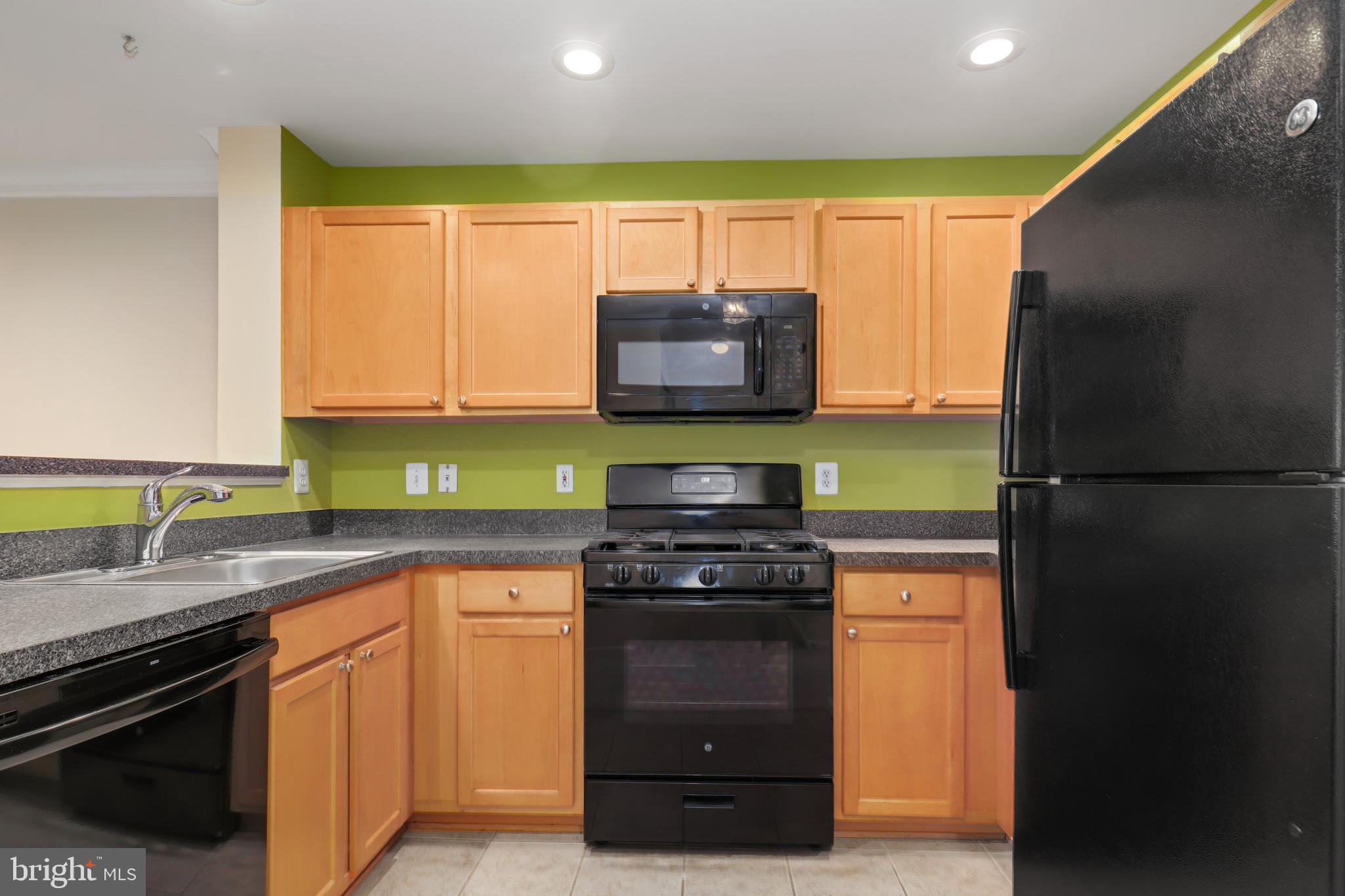 12000 Market Street, Unit T80 Reston, VA 20190 - Photo 5 of 34