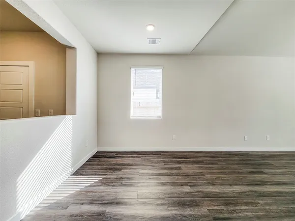 $3,100 | 18731 Frost Ridge Drive, Crosby, TX 77532