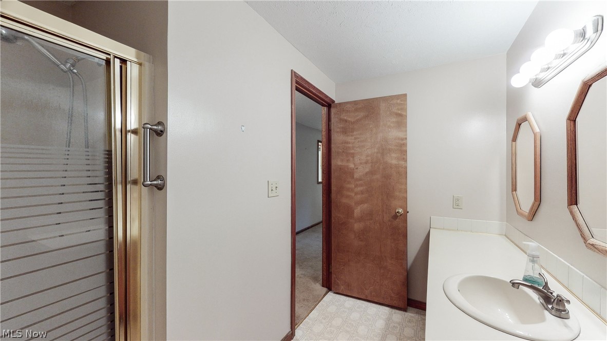 30 Wolcott Road Akron, OH 44313 - Photo 14 of 50