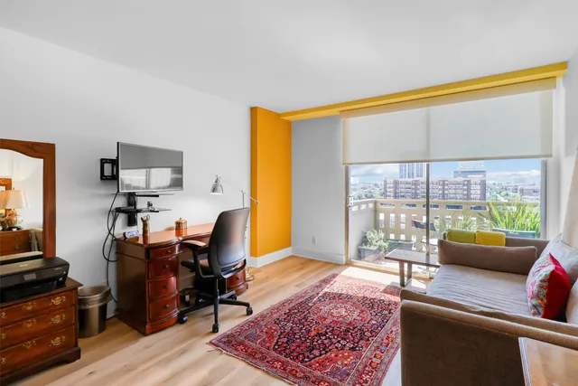 $277,000 | 2016 Main Street, Unit 722, Houston, TX 77002