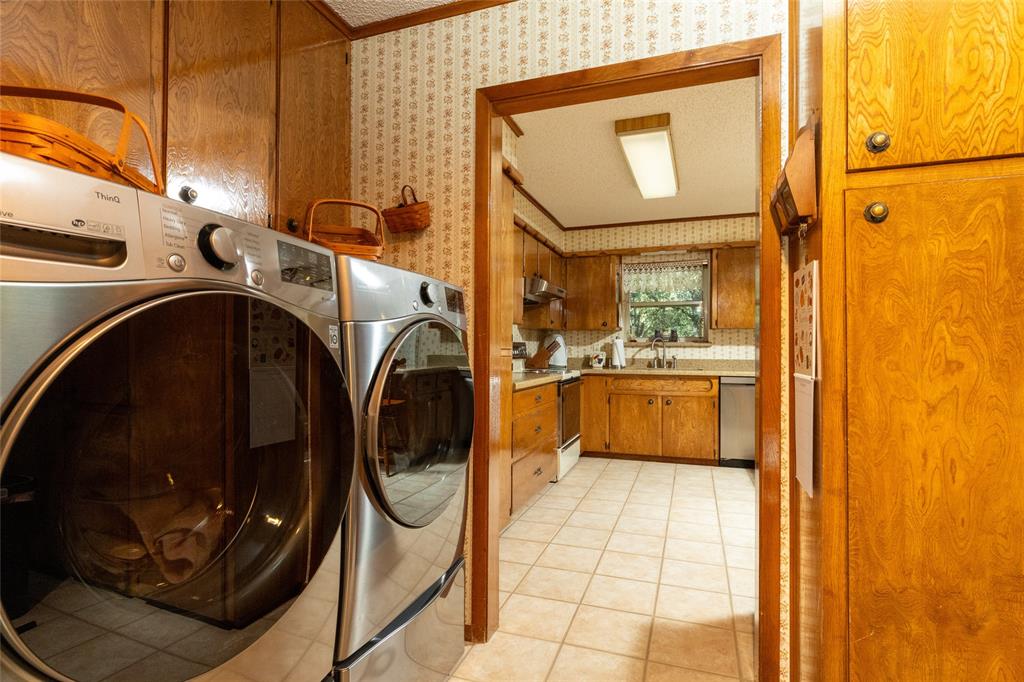 970 Live Oak Road Santo, TX 76472 - Photo 14 of 38