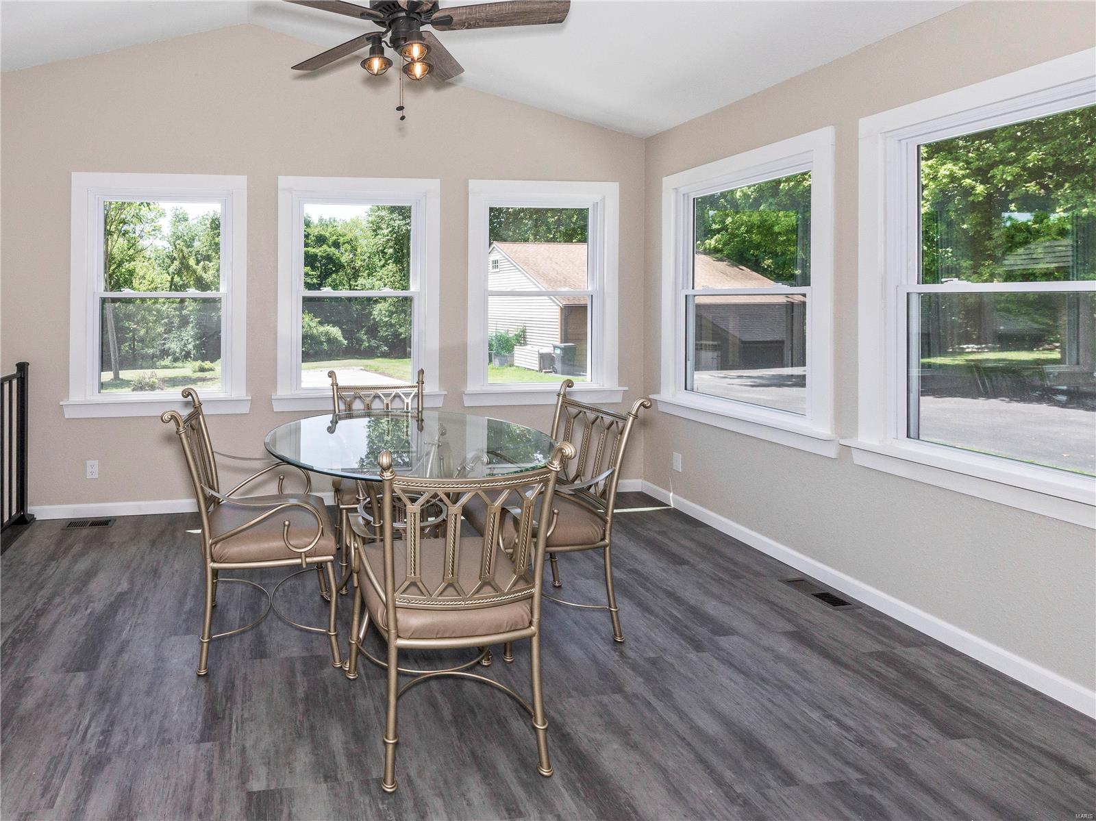 9104 Bunkum Road Fairview Heights, IL 62208 - Photo 20 of 51 Gallery Image 20