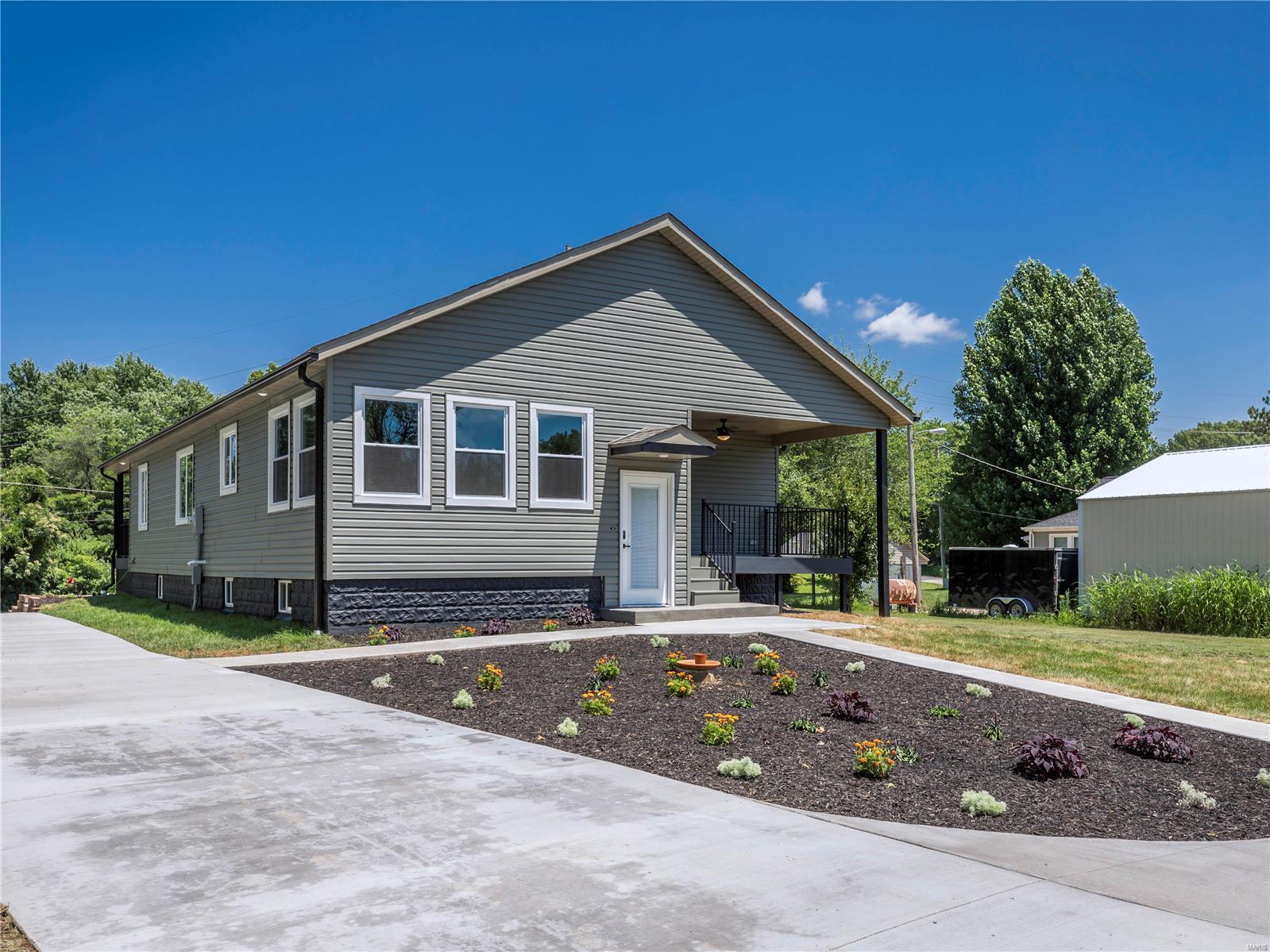 9104 Bunkum Road Fairview Heights, IL 62208 - Photo 6 of 51 Gallery Image 6