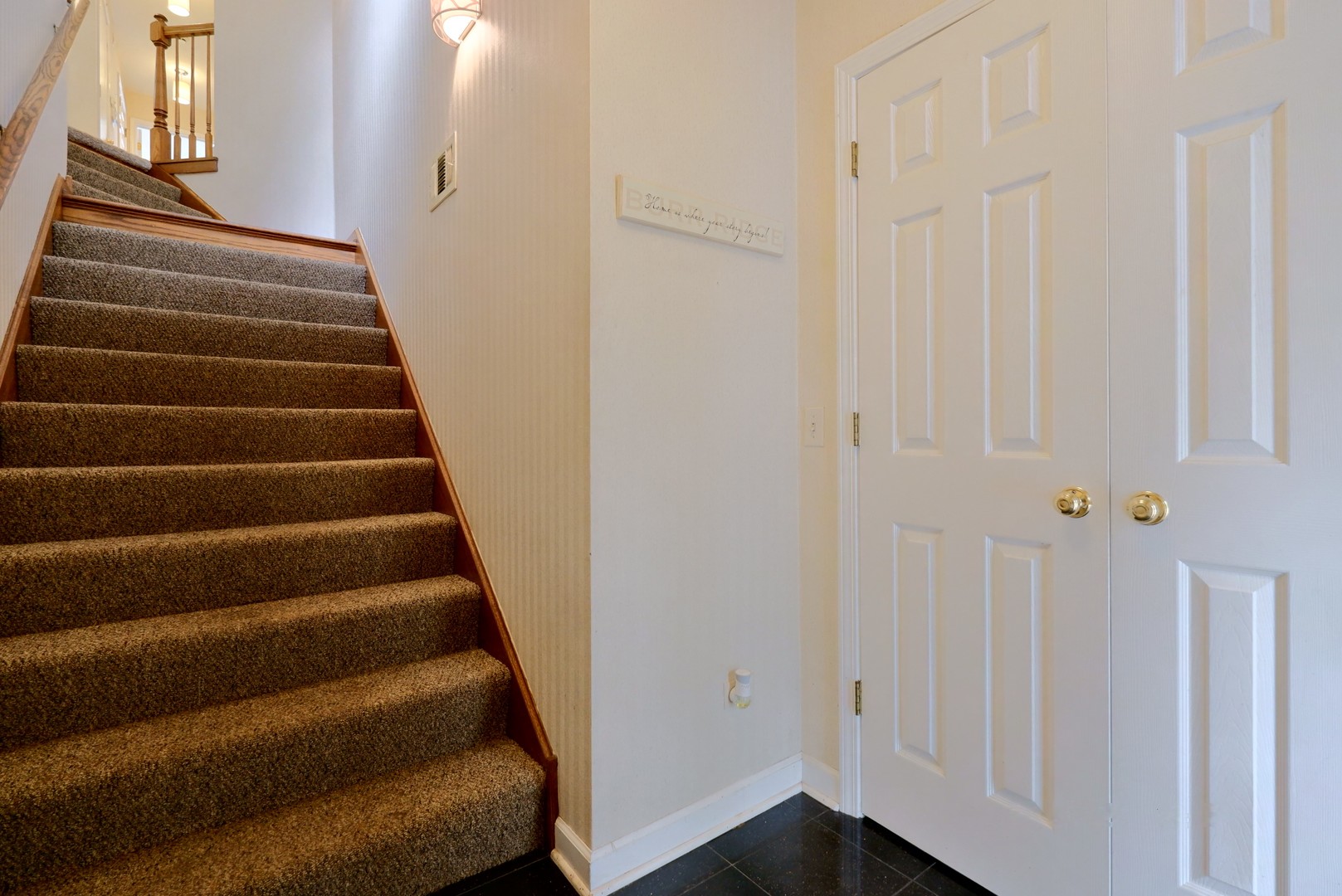 149 Easton Place, Unit 149 Burr Ridge, IL 60527 - Photo 3 of 28