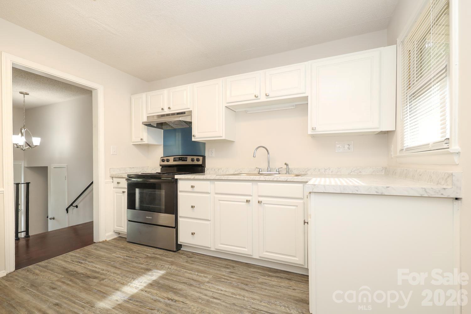 5001 Springview Road Charlotte, NC 28213 - Photo 9 of 30