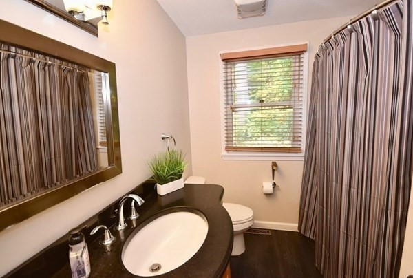 180 Aubinwood Road Amherst, MA 01002 - Photo 16 of 35 Gallery Image 16