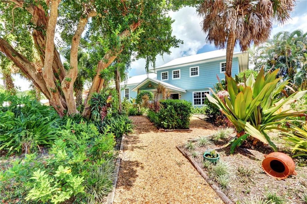 2 Knowles Road Sewall's Point, FL 34996 - Photo 3 of 34 Gallery Image 3