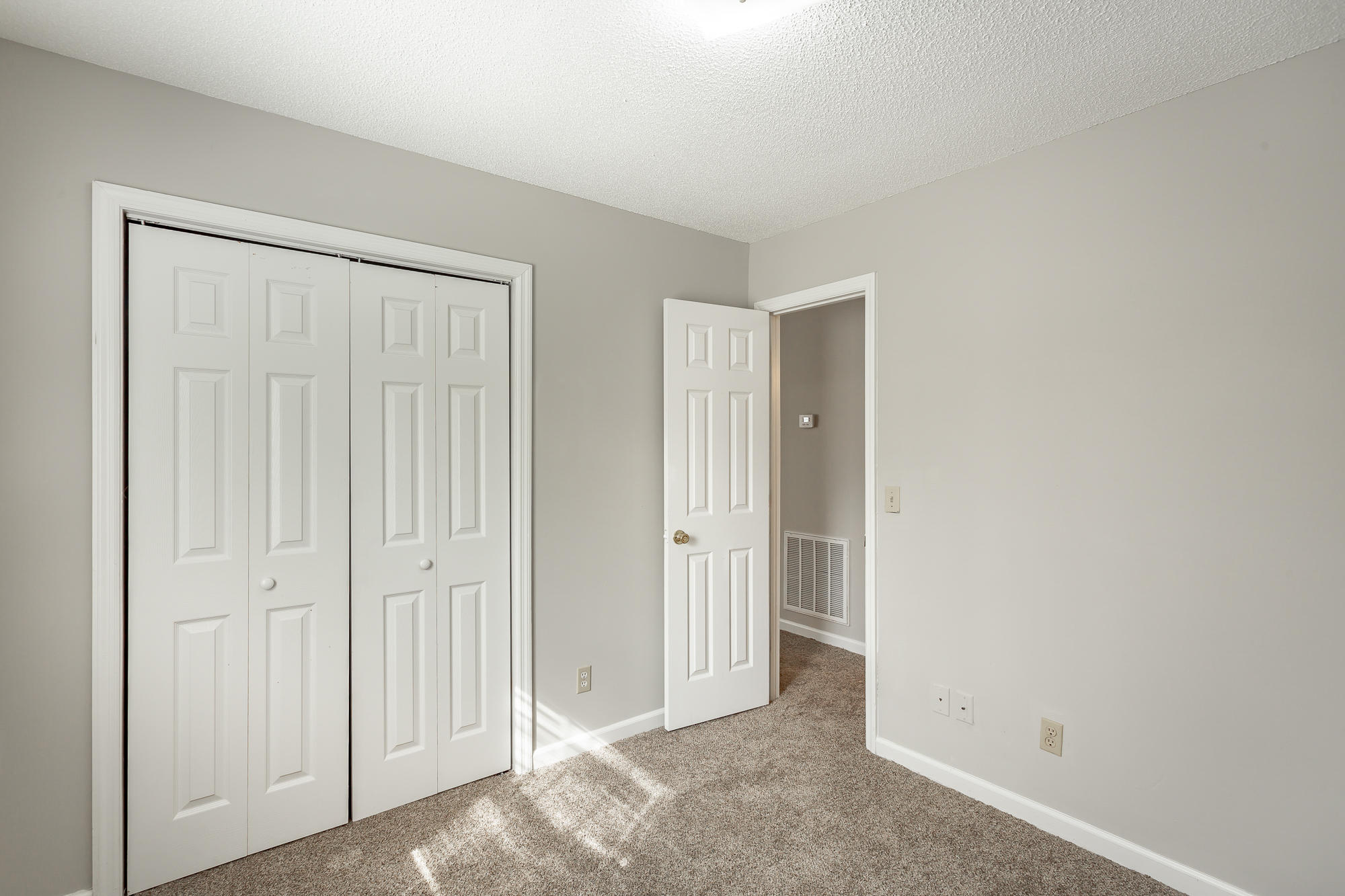 727 Ely Road Hixson, TN 37343 - Photo 27 of 34 727 Ely Rd. HD-28