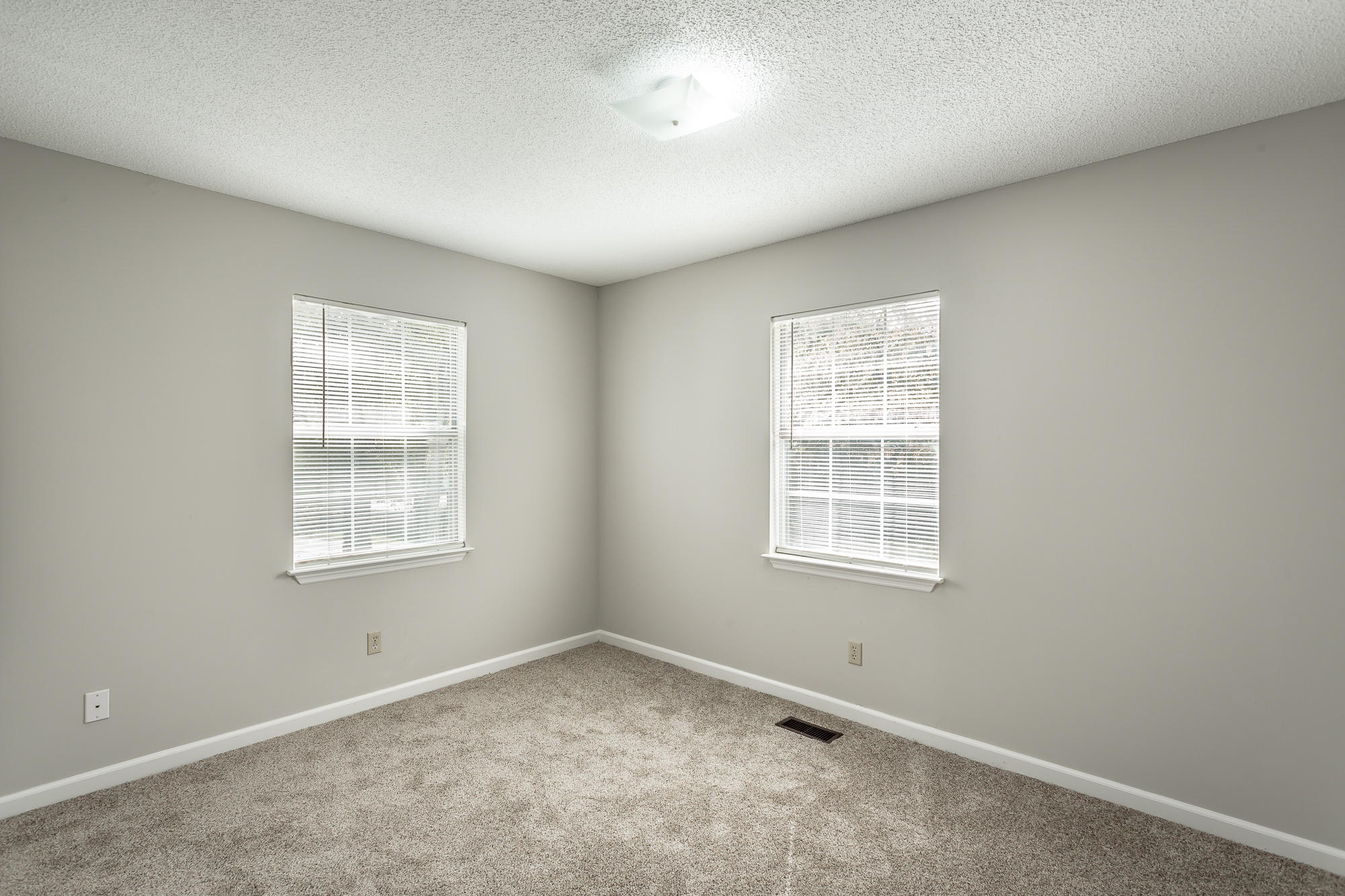 727 Ely Road Hixson, TN 37343 - Photo 31 of 34 727 Ely Rd. HD-32