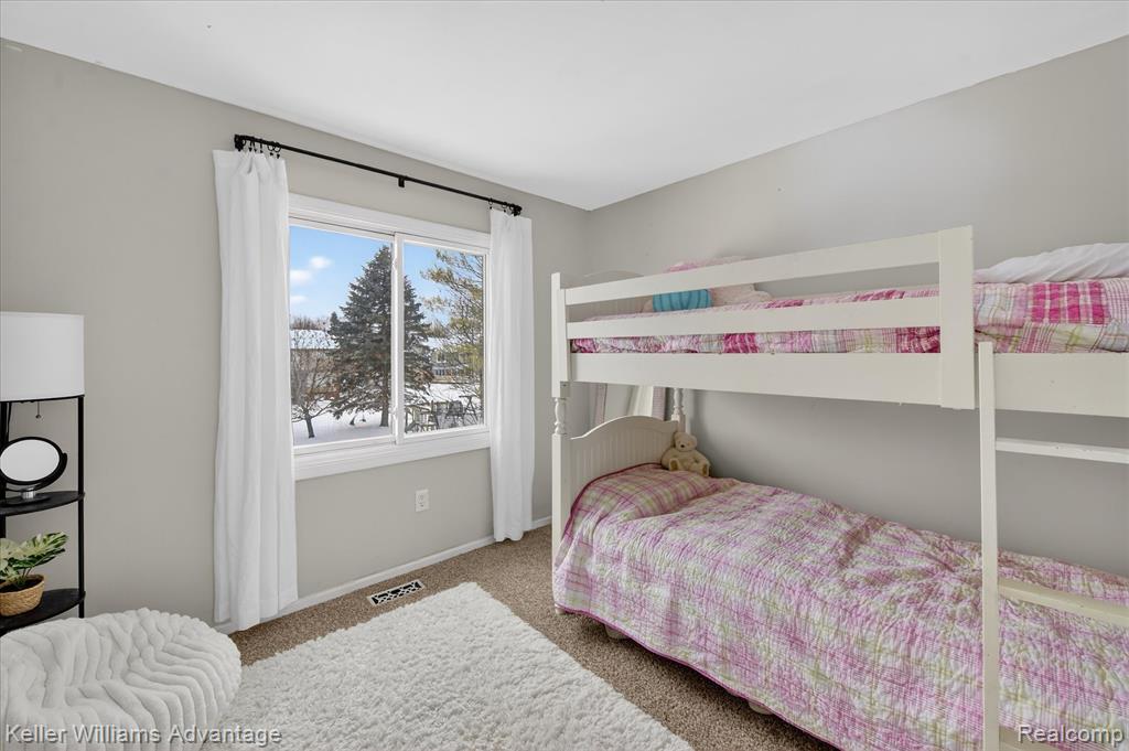 47707 Rochester Drive Novi, MI 48374 - Photo 30 of 47 Gallery Image 30
