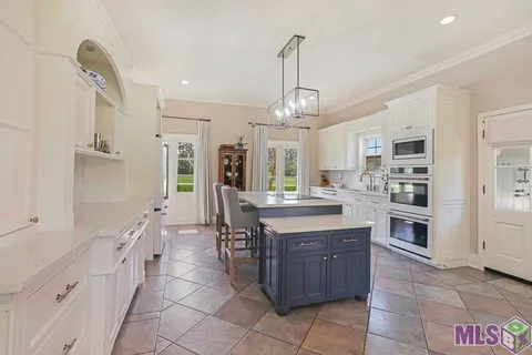 $699,000 | 12019 Indigo Drive, St. Francisville, LA 70775