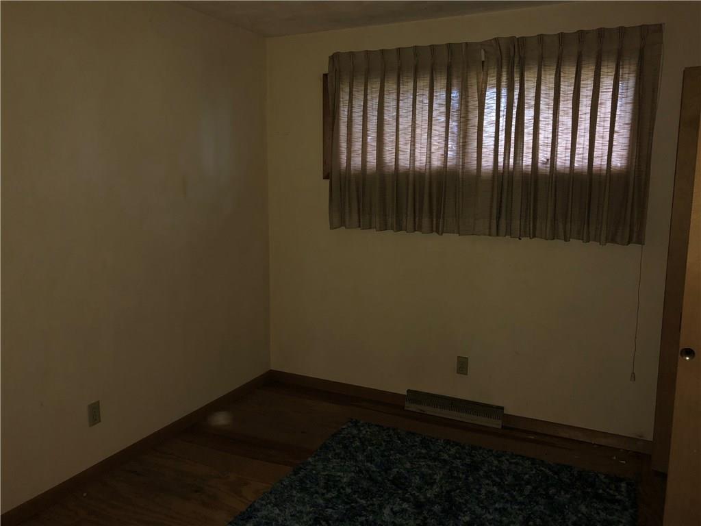 360 Upper Middletown Road Smock, PA 15480 - Photo 11 of 20