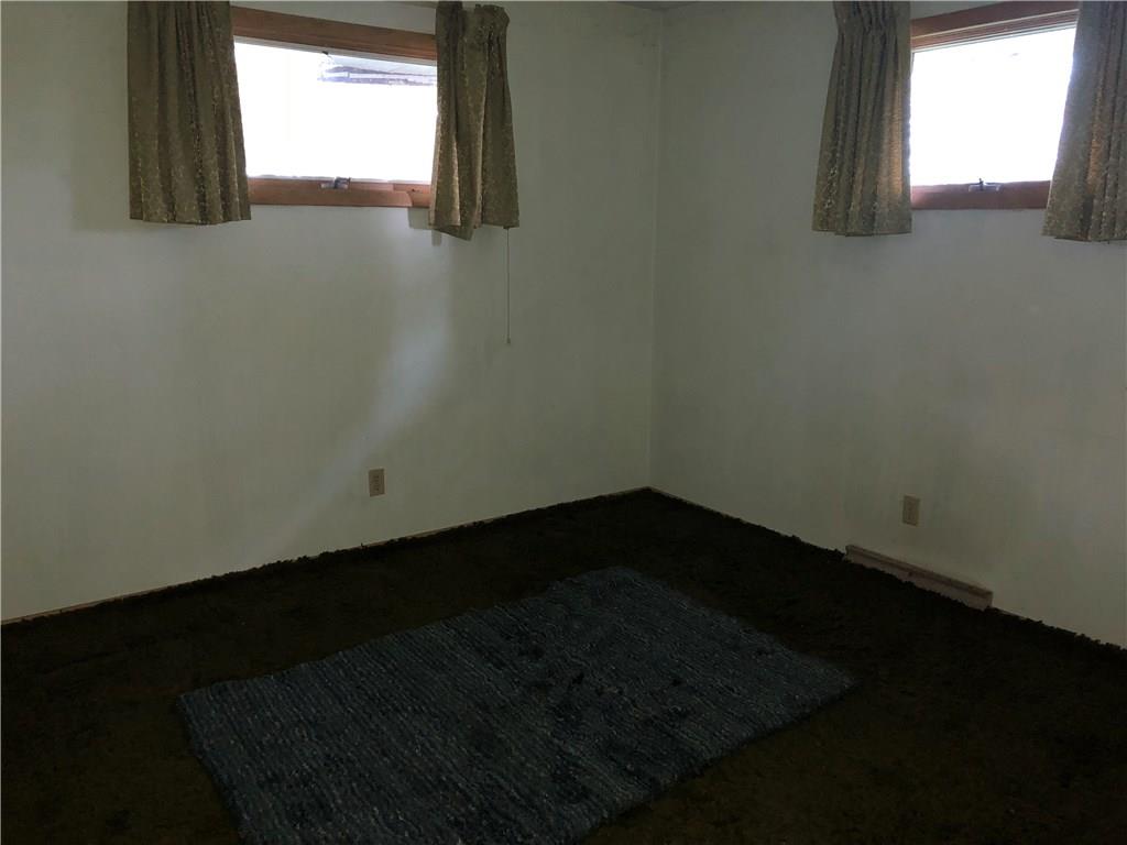 360 Upper Middletown Road Smock, PA 15480 - Photo 10 of 20