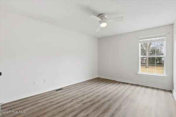 $235,000 | 2806 Cornell Court, La Grange, NC 28551