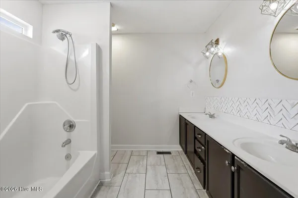 $235,000 | 2806 Cornell Court, La Grange, NC 28551