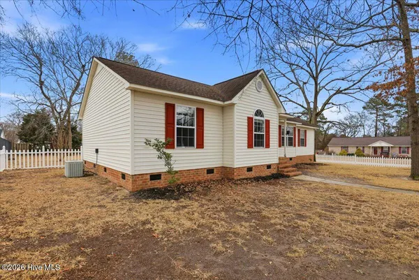 $235,000 | 2806 Cornell Court, La Grange, NC 28551