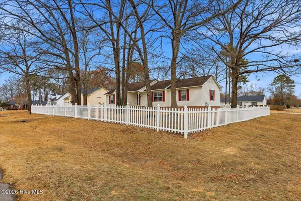 $235,000 | 2806 Cornell Court, La Grange, NC 28551