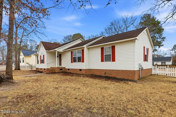 $235,000 | 2806 Cornell Court, La Grange, NC 28551
