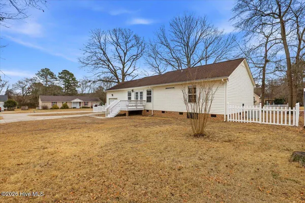 $235,000 | 2806 Cornell Court, La Grange, NC 28551