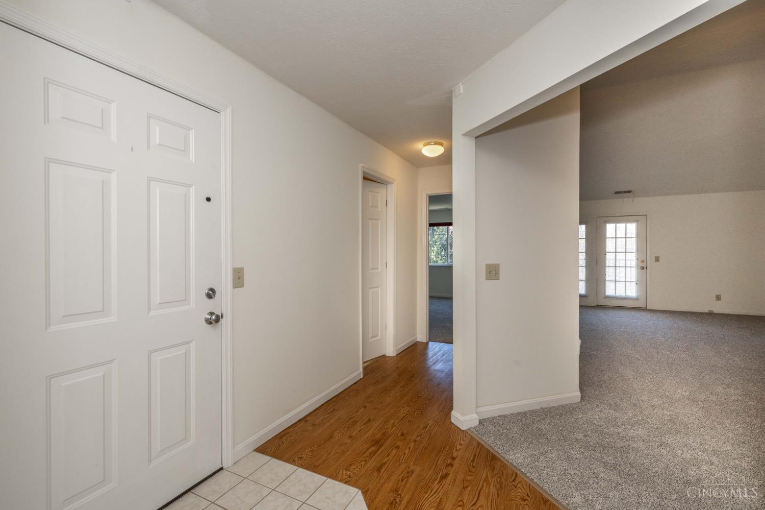 831 Neeb Road, Unit 4 Cincinnati, OH 45233 - Photo 9 of 38 Gallery Image 9