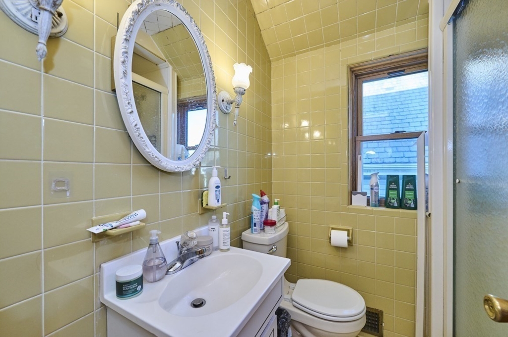 16 Converse Street Boston, MA 02135 - Photo 18 of 25
