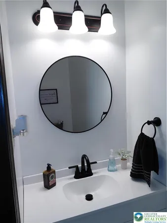 $289,000 | 1020 East Main Street, Weatherly, PA 18255