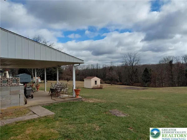 $289,000 | 1020 East Main Street, Weatherly, PA 18255