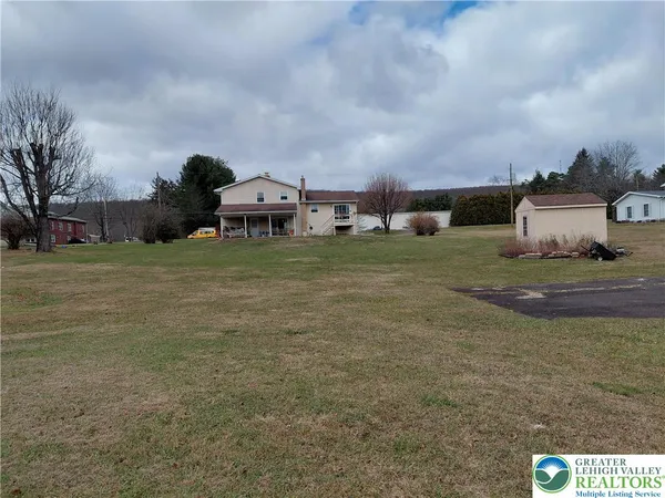 $289,000 | 1020 East Main Street, Weatherly, PA 18255