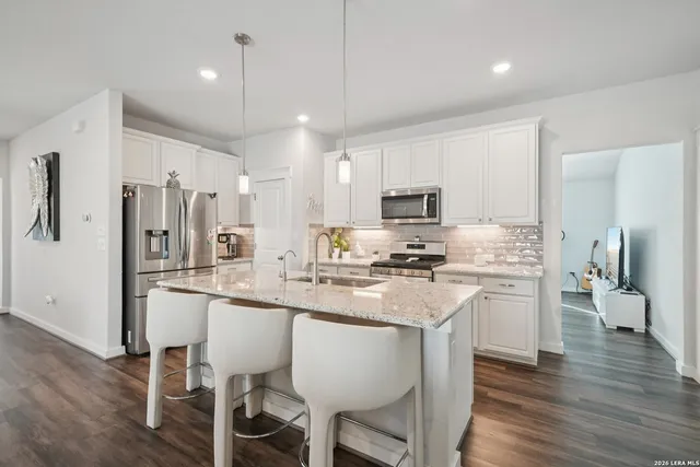 $335,000 | 3834 Glenloch Way, Converse, TX 78109