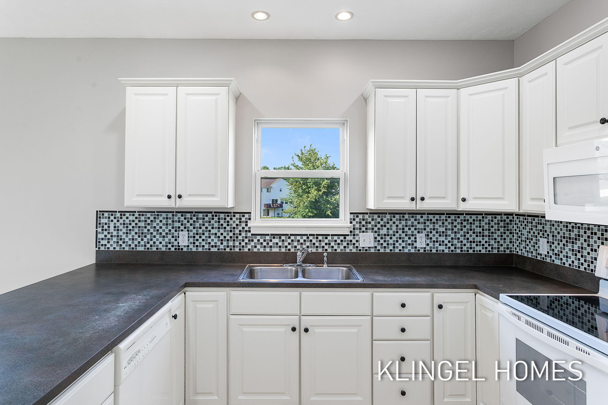 8626 Sun Tree Lane Zeeland, MI 49464 - Photo 12 of 50 157-web-or-mls-8626-suntree-dr