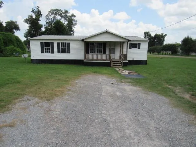$137,000 | 137 Independence Street, Natchitoches, LA 71457