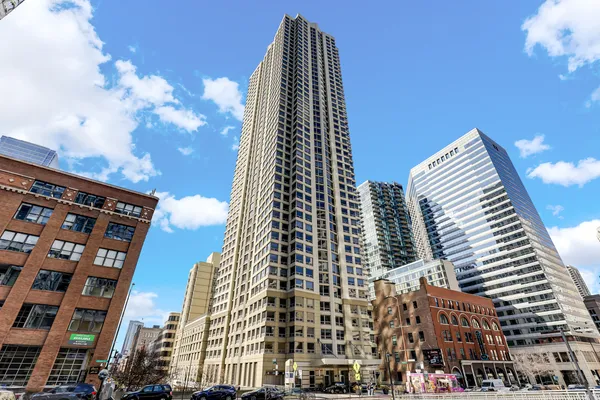 $2,500 | 440 North Wabash Avenue, Unit 2708, Chicago, IL 60611