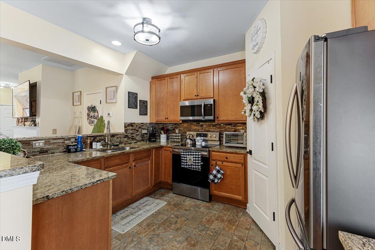 8309 Plano Court Raleigh, NC 27616 - Photo 14 of 33 14-8309 Plano Ct