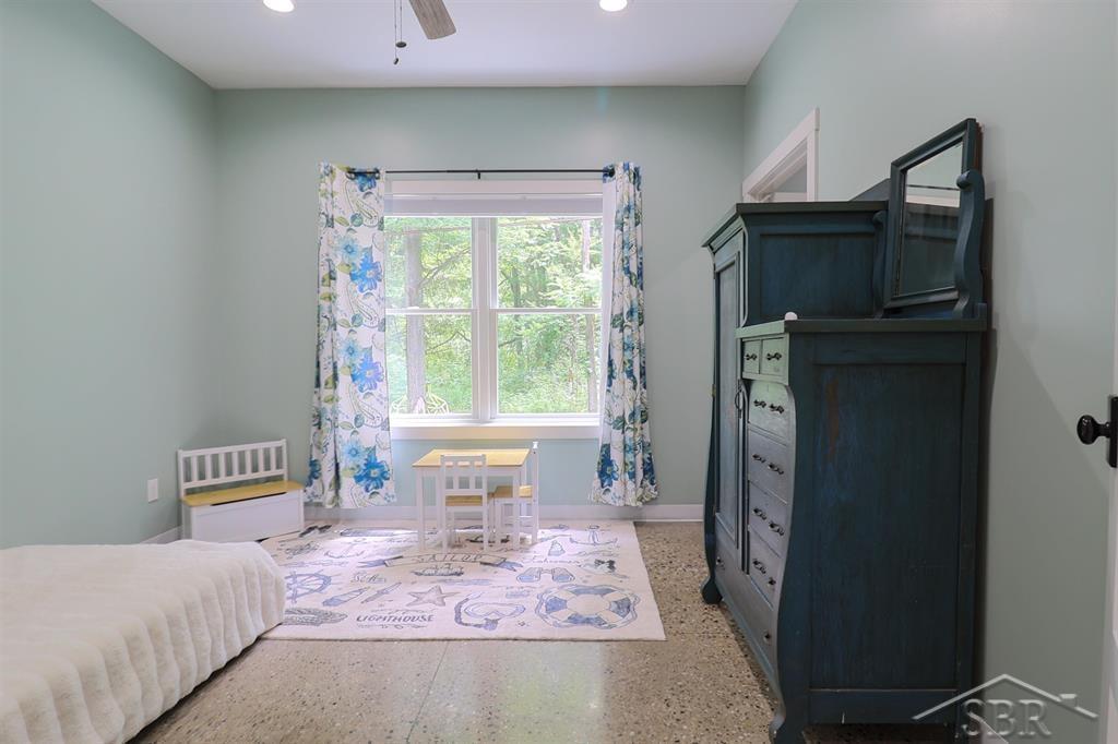 319 East Dopp Road Midland, MI 48640 - Photo 14 of 51