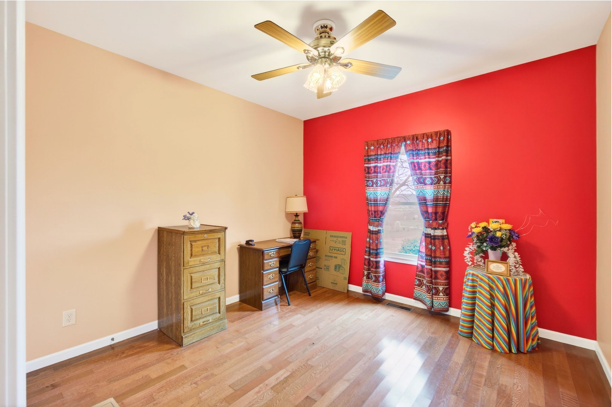 444 Mackie Road Sparta, TN 38583 - Photo 15 of 31 a view of a livingroom with furniture and an empty room