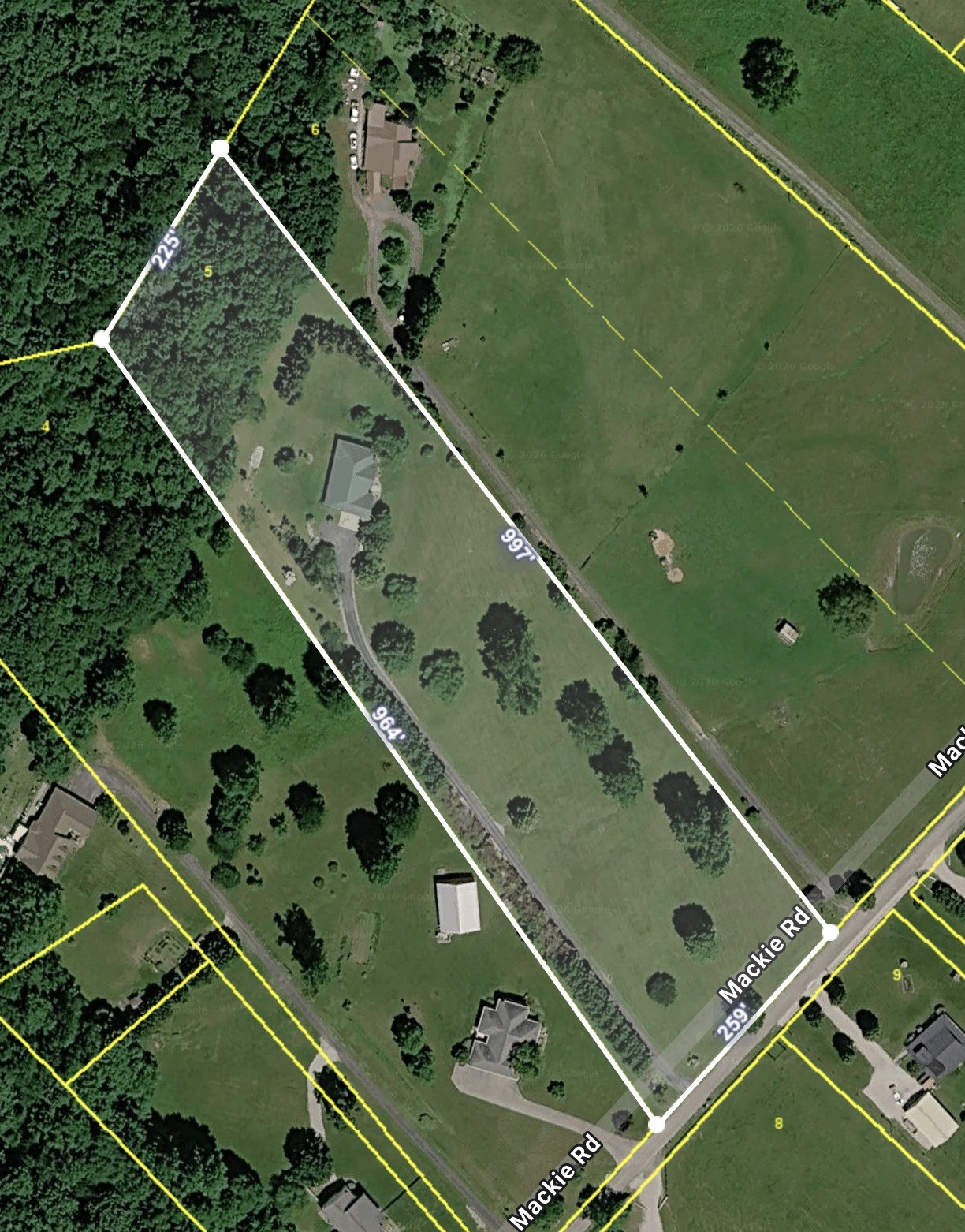 444 Mackie Road Sparta, TN 38583 - Photo 31 of 31 an aerial view of a tennis court