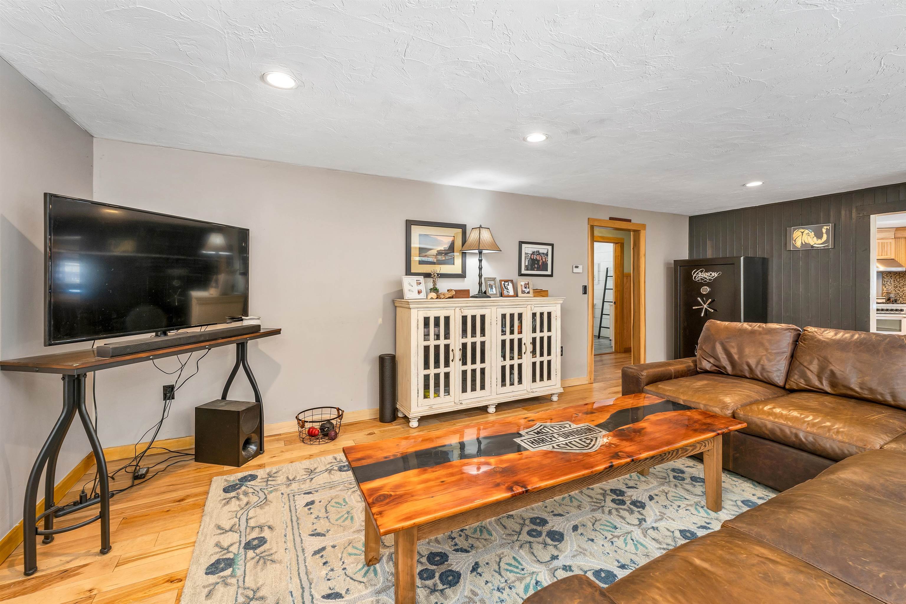 77 Hatch Corner Road Meredith, NH 03253 - Photo 3 of 40