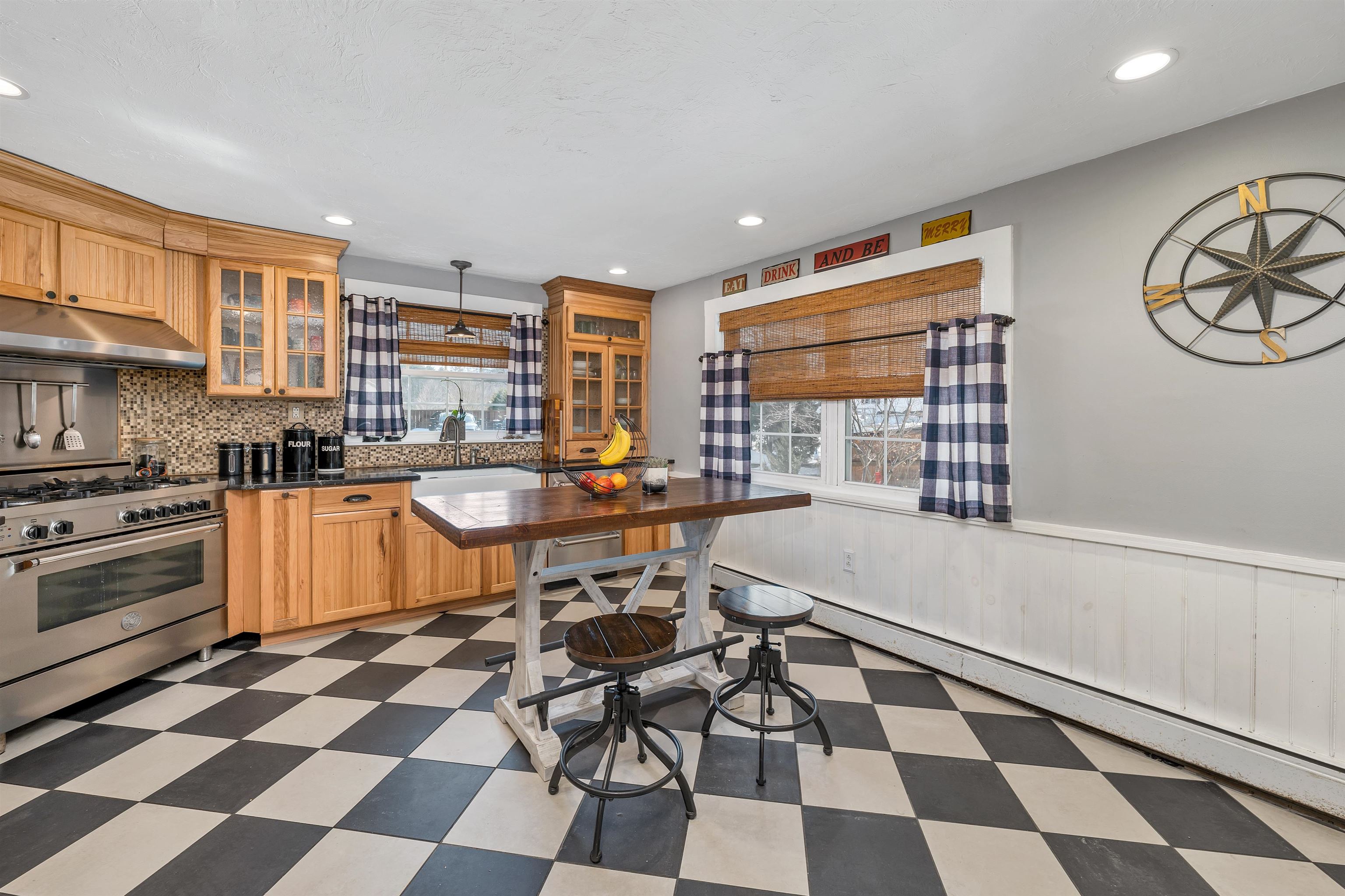 77 Hatch Corner Road Meredith, NH 03253 - Photo 7 of 40