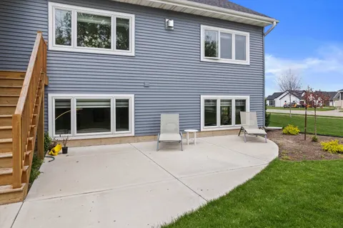 $700,000 | 3002 London Cottage Grove, Cottage Grove, WI 53527