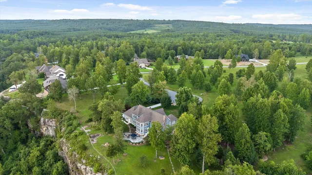 $1,800,000 | 190 Gray Fox Court, Jasper, TN 37347